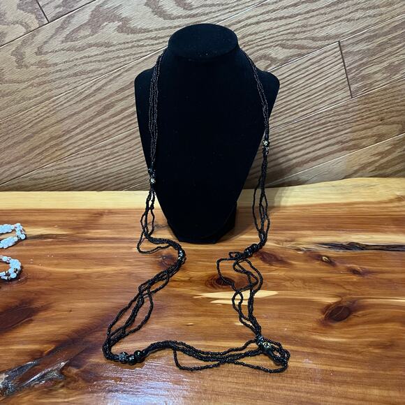 Vintage Seed Beaded Layered Necklace 2 MCM White Black Floral Handmade Beads - Picture 3 of 15